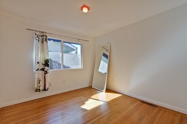 Building Photo - Wow! What a Great Home! Available Soon!