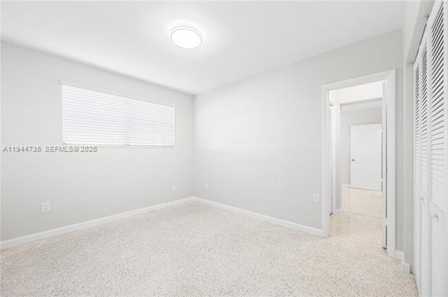 Building Photo - 3855 SW 87th Pl