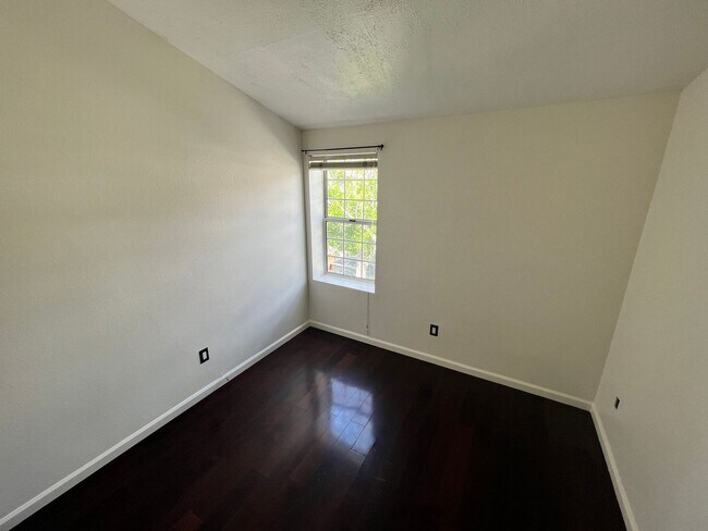 Building Photo - Pacific Grove Home for Rent in Canyon Coun...