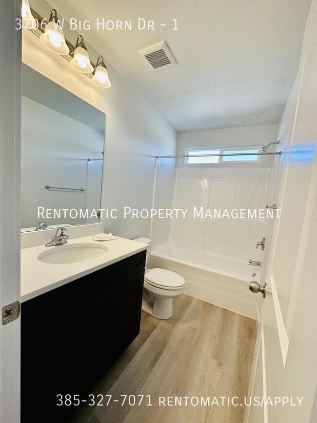Building Photo - 3706 Big Horn Dr