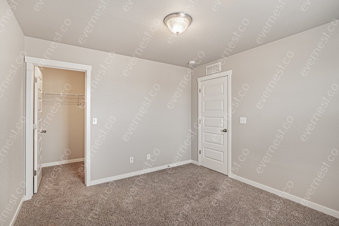 Building Photo - 2405 Falkirk Dr