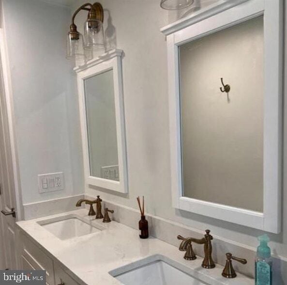 Building Photo - 431 Covered Bridge Rd