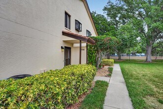 Building Photo - 5735 Gardens Dr