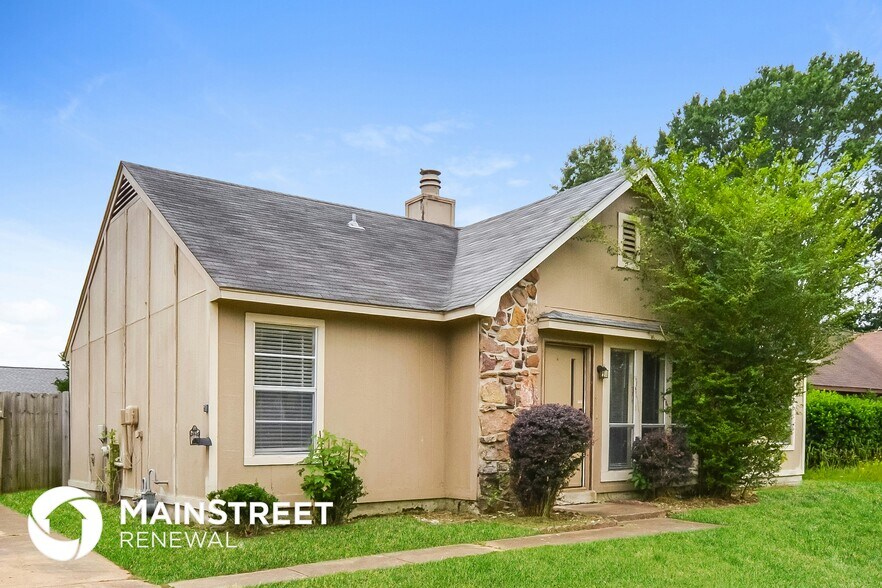 Building Photo - 7065 Markim Dr