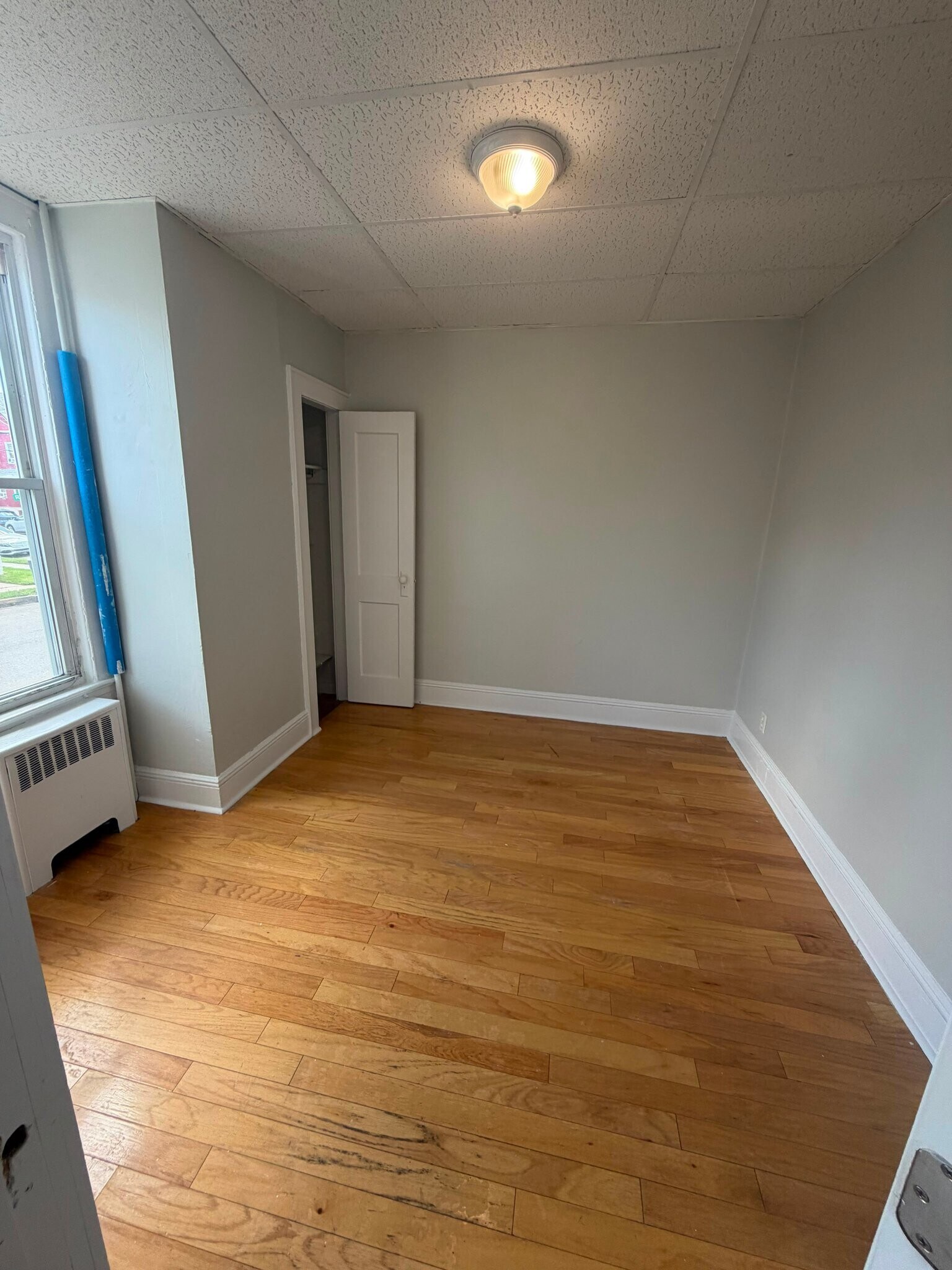 Building Photo - 425 3rd Ave