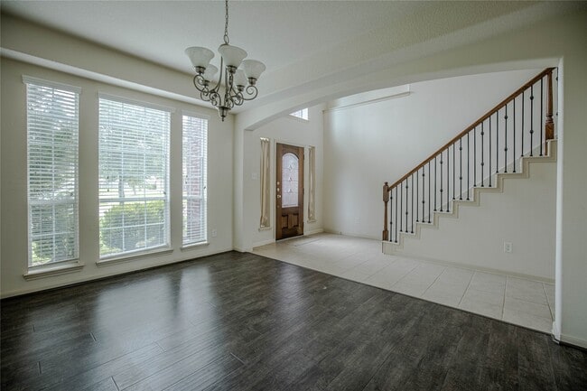 Building Photo - 22714 Pantego Ln