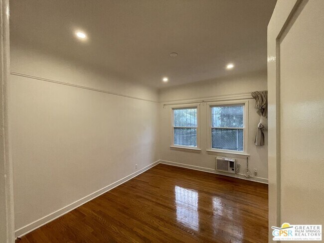 Building Photo - 739 Occidental Blvd