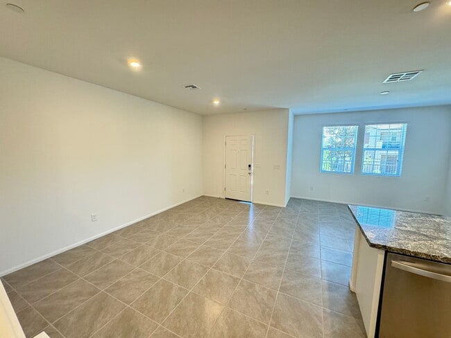 Building Photo - Charming 3-Bedroom Home with Open Layout, Balcony & Modern Finishes!