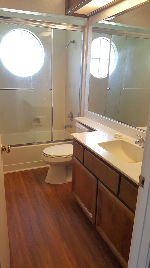 Building Photo - Pocket - One Story 3 Bed/2 Bath 2 Car Garage.