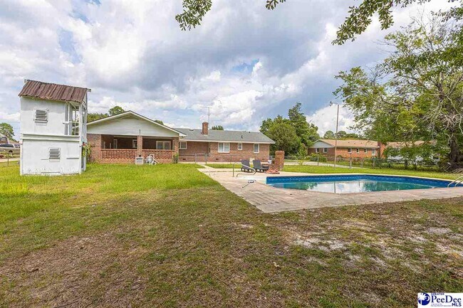 Building Photo - 2318 W Heron Dr