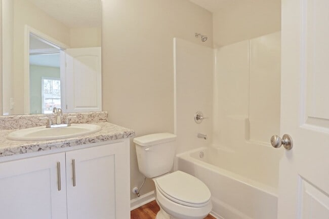 Building Photo - 3bd 2ba HOME FOR RENT!