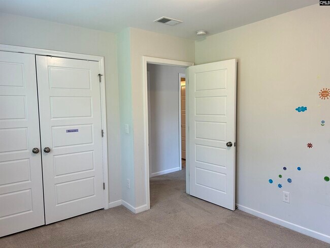 Building Photo - 309 Lanyard Ln