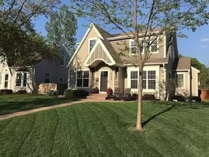 Building Photo - Upton