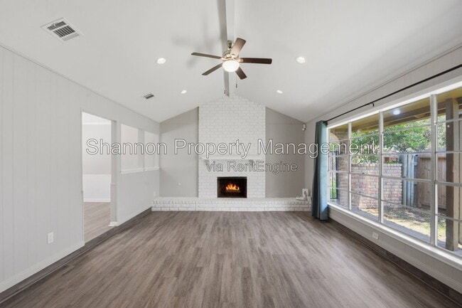Building Photo - 6215 Autumn Arbor Dr
