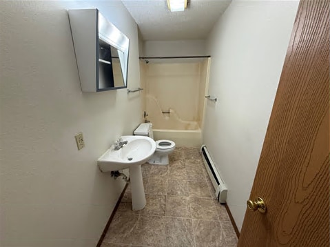 Building Photo - 619 S Johnson-8