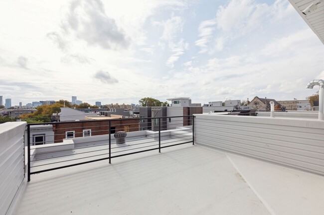 Building Photo - Brand New Brewerytown Apartments