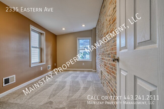 Building Photo - 2335 Eastern Ave