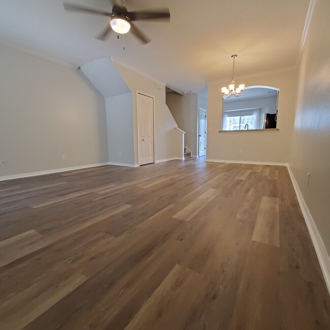 Spacious living room/dining area - 5808 Fishhawk Ridge Dr