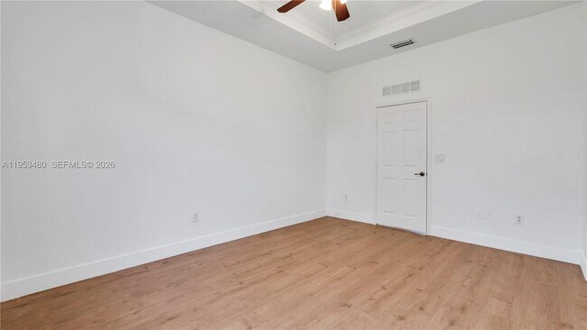 Building Photo - 4921 SW 140th Terrace