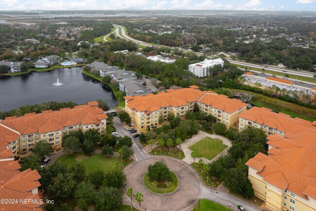 Building Photo - 4300 S Beach Pkwy