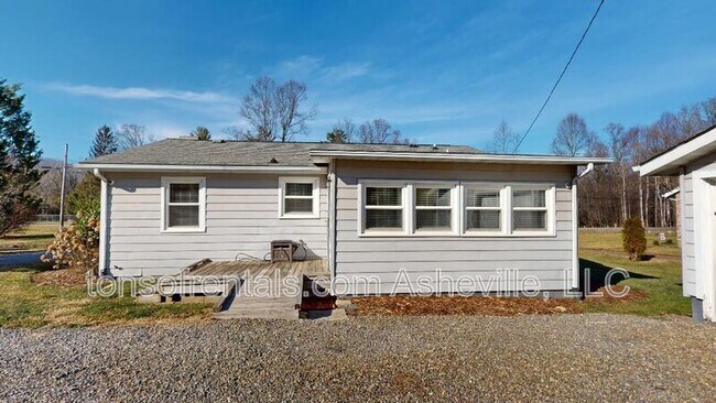 Building Photo - 653 Long Shoals Rd