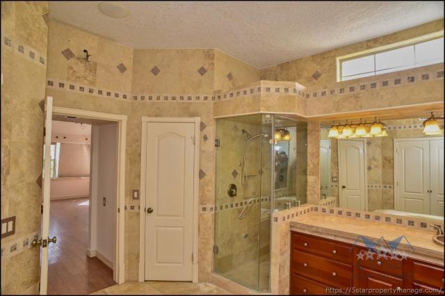 Building Photo - 4 bedroom in El Paso TX 79922