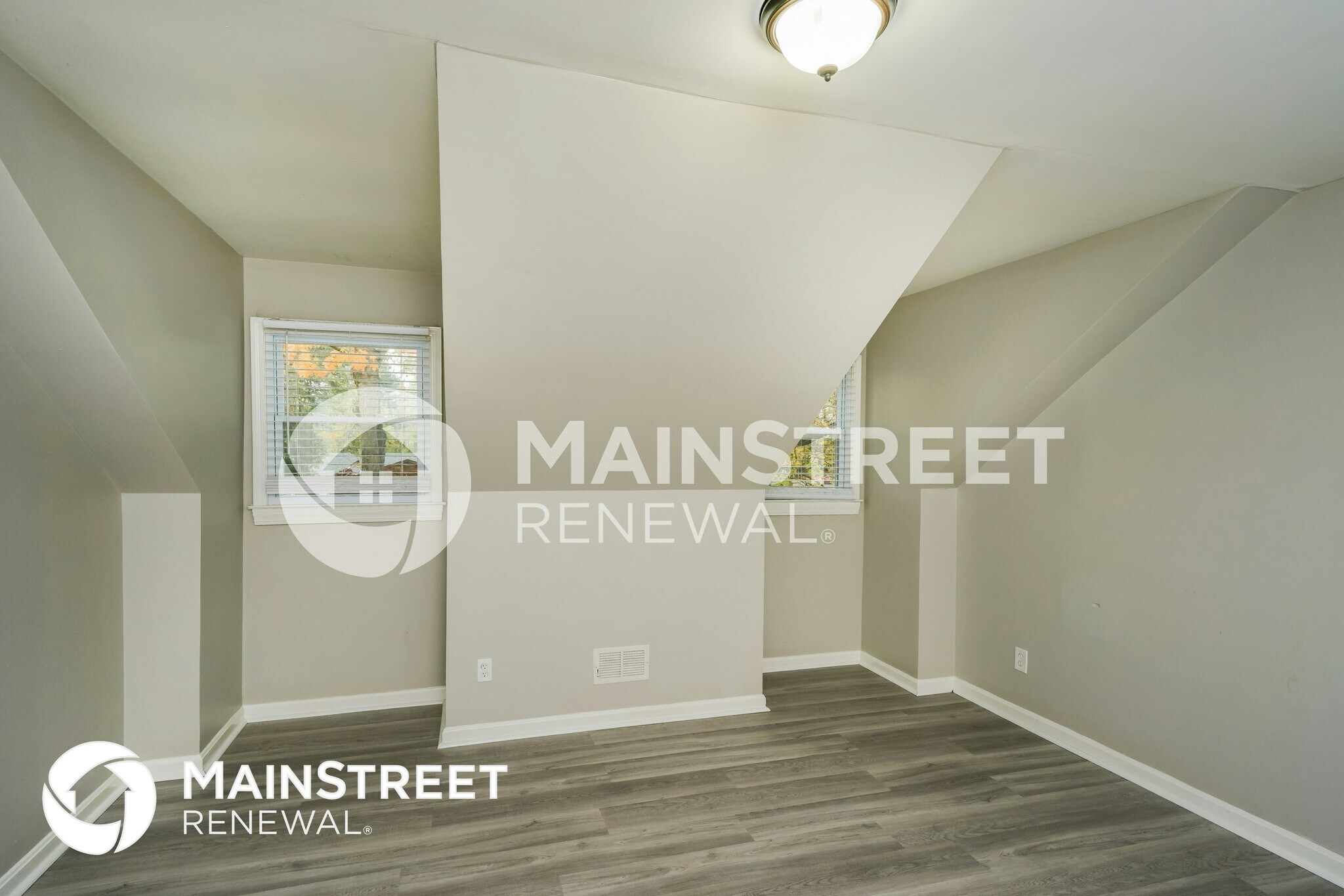 Building Photo - 904 Fountain Ave