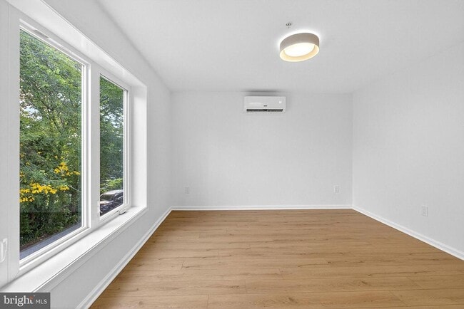 Building Photo - 20 Haddon Ave