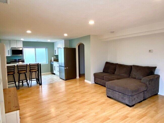 Building Photo - 3558 Sharp Shinned Trail