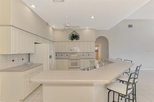 Building Photo - 4957 Sabal Lake Cir