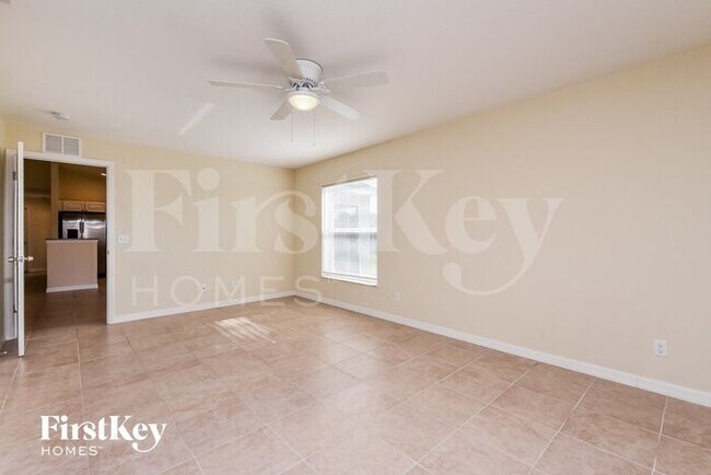 Building Photo - 12201 Helios Ave