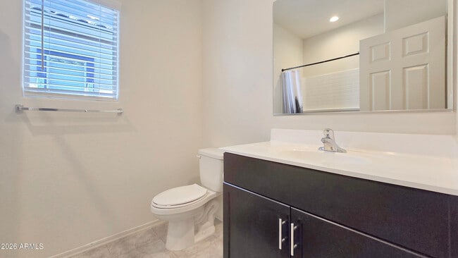 Building Photo - 5074 S 251st Dr