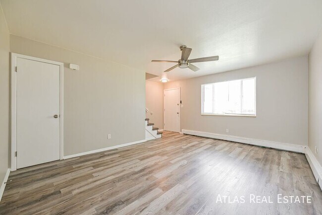 Building Photo - 5703 S Pearl St