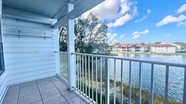 Building Photo - 258 Cypress Point Dr