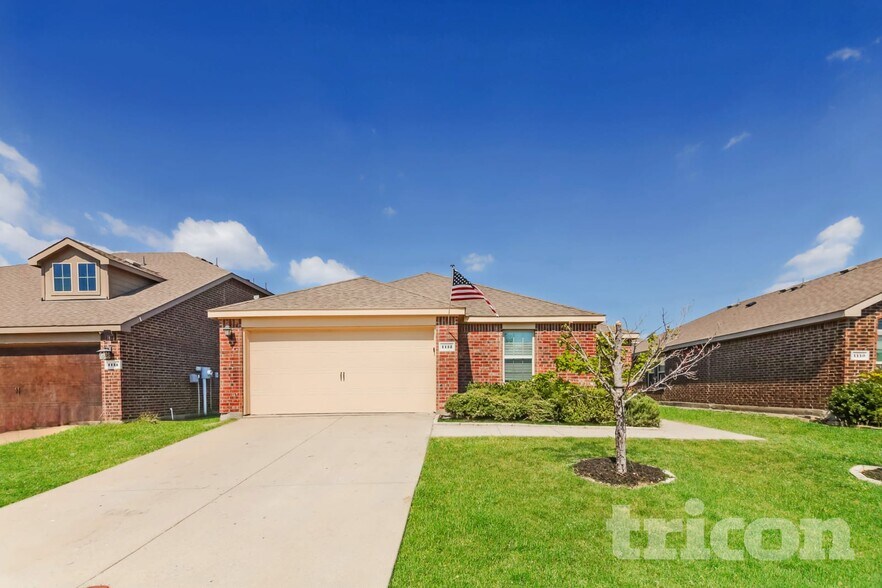 Primary Photo - 1112 Roman Dr