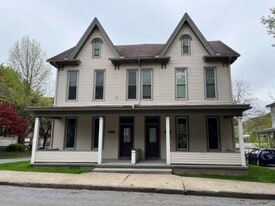 Building Photo - 1010 Lincoln Ave