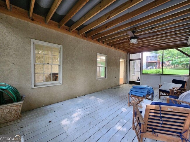 Building Photo - 2077 Wilshire Dr SW