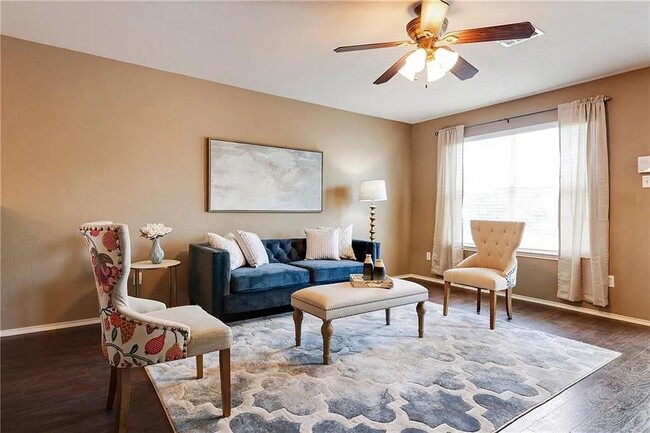 Building Photo - 1512 Davis Mountain Loop
