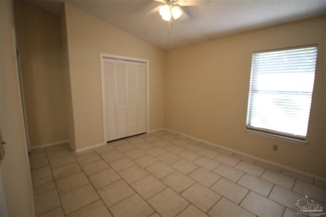 Building Photo - 1455 Sanibel Ln