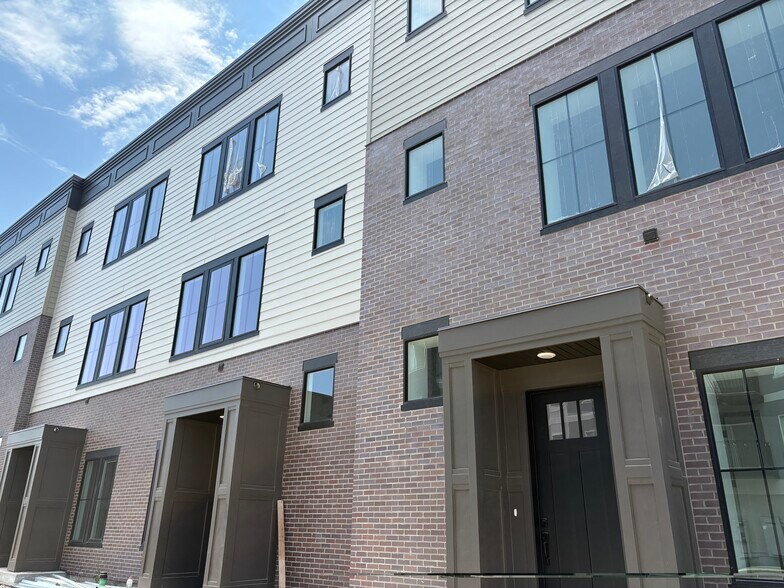 Building Photo - 13 N 1000 W