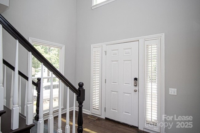 Building Photo - 14401 Widgeon Ct