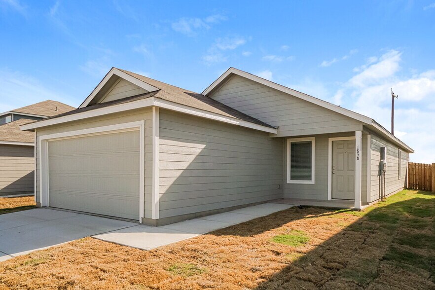 Building Photo - 1858 Musk Rose