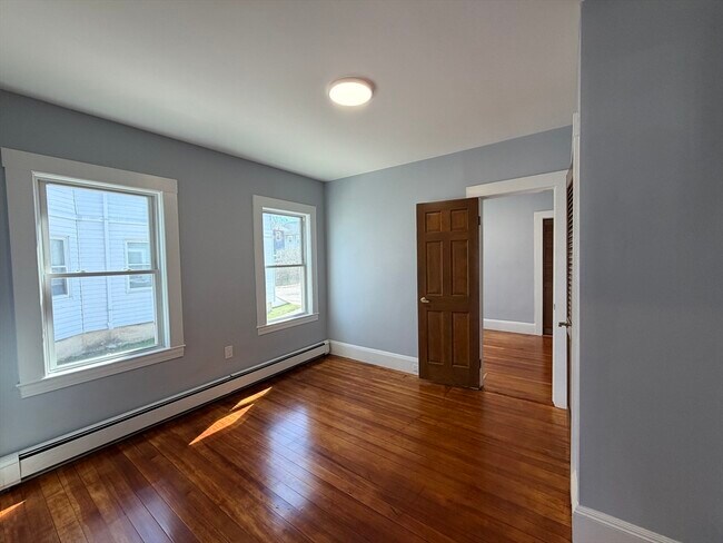 Building Photo - 117 Merrymount Rd