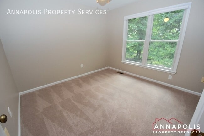 Building Photo - 3144 Stonehenge Dr