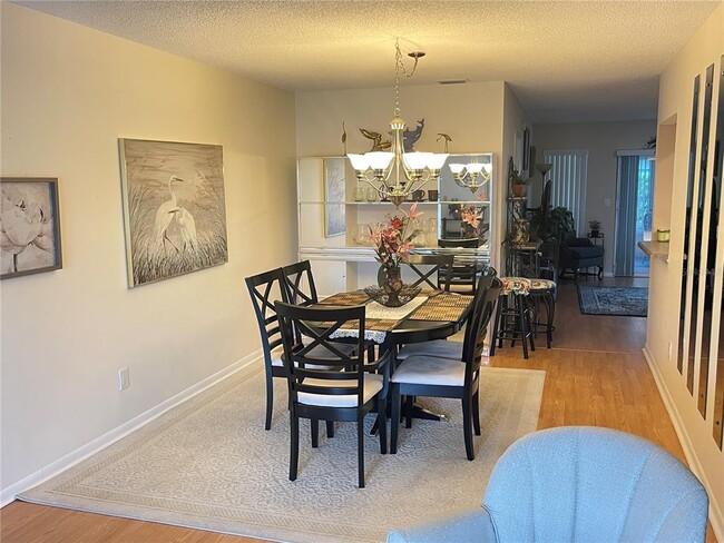 Building Photo - 301 Faircross Cir