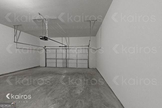 Building Photo - 3428 Bridgewood Dr