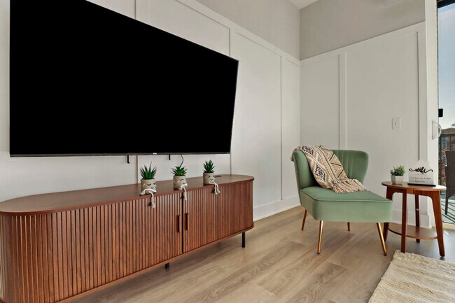 Building Photo - 28294 Ferry Rd