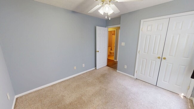 Building Photo - 3 Bedroom Ranch with Bonus Room in Gated Community & Jack Britt School District!