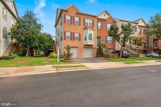 Building Photo - 45816 Matador Terrace