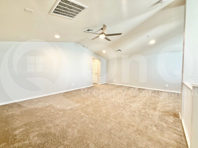 Building Photo - 4156 E Bernice St